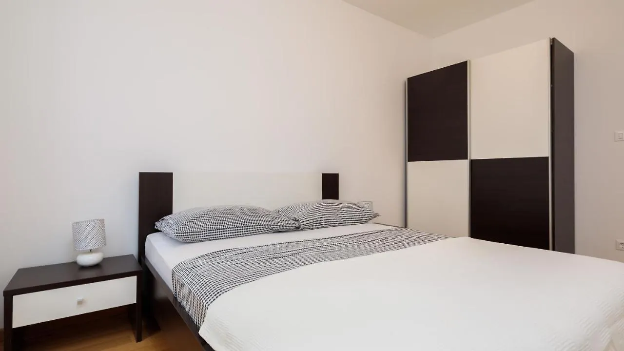 Arijana Apartman Free Private Garage Split Croatia
